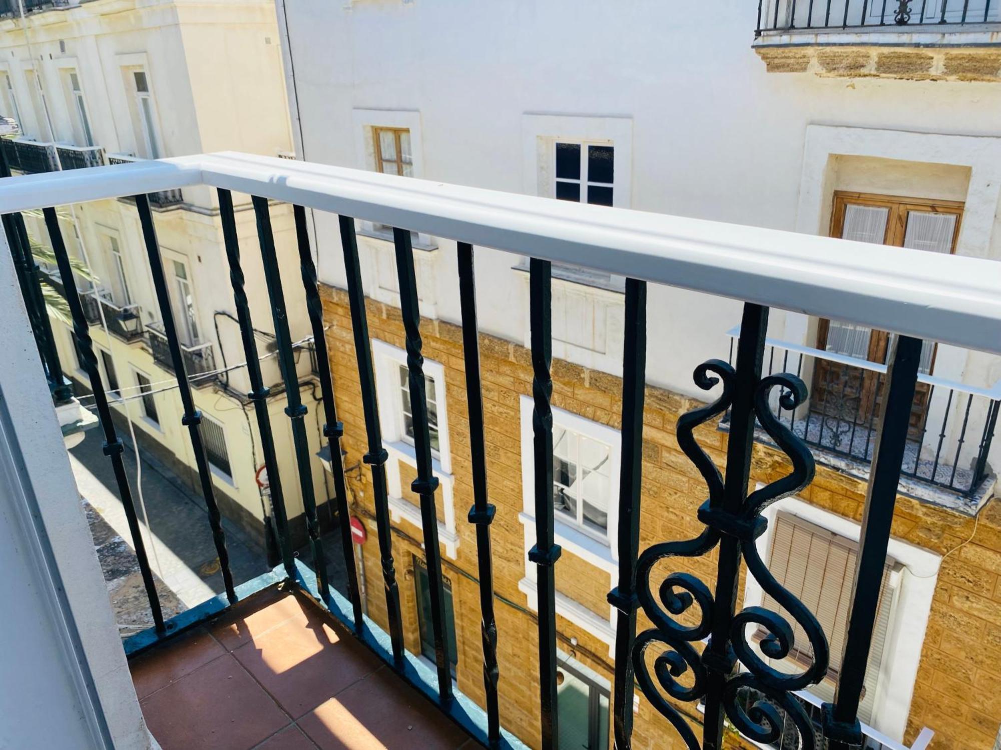 Atico Cadiz Centro Apartment Exterior photo